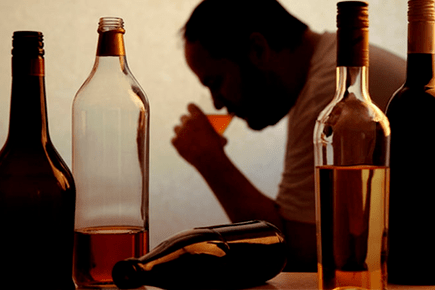 Le bevande alcoliche influiscono negativamente sulla potenza maschile
